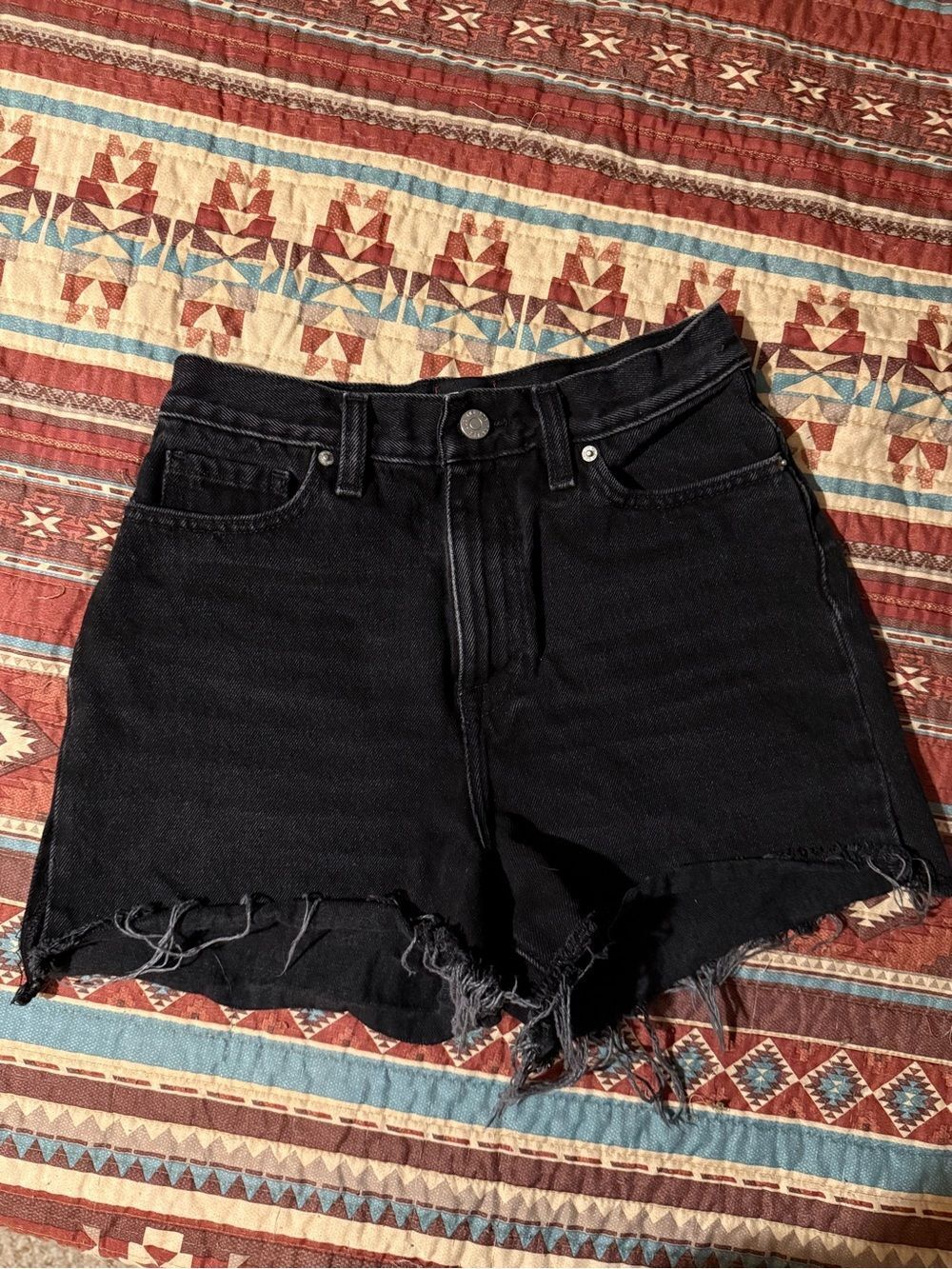 BDG Black Mom High-Rise Distressed Denim Shorts size 25